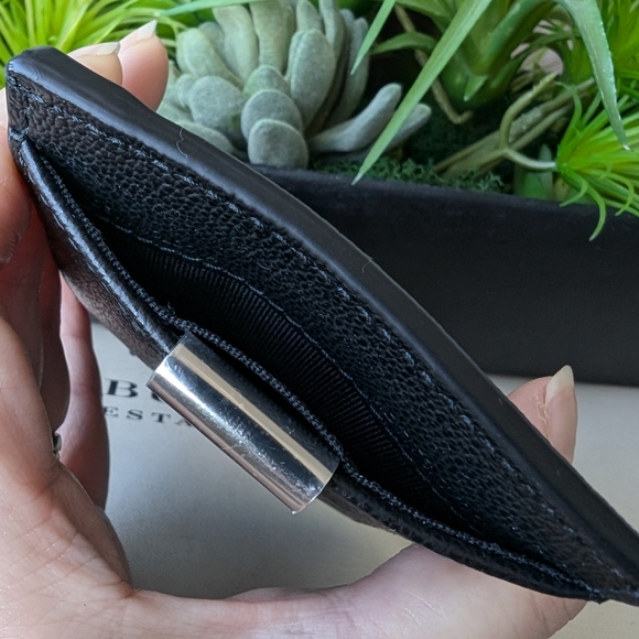 COPY - Brand New Burberry Money Clip Card Case - Picture 5 of 10